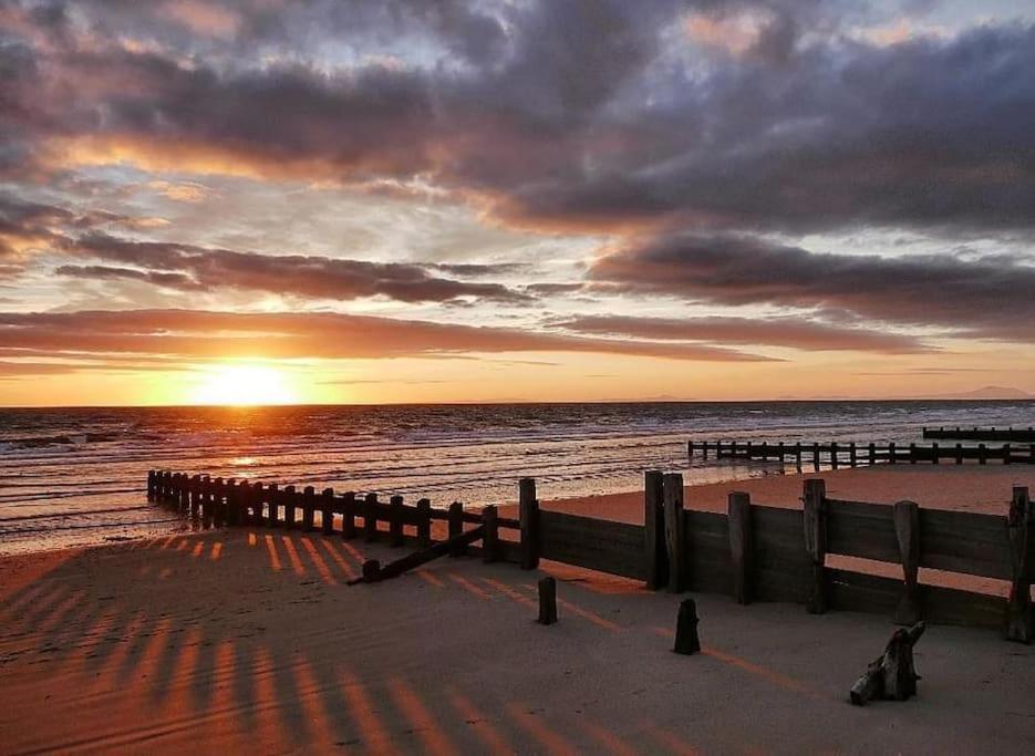 Harbourside 2 Bed Apartment, Barmouth Bridge Views Extérieur photo